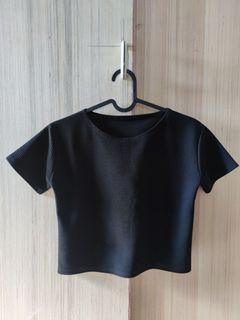 Black Cropped Top