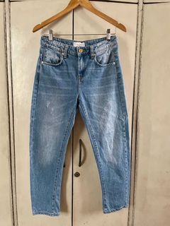 (Category: ) located in . Submitted by kooxwears (Listing ID 1161277194, Image 1). Description: .