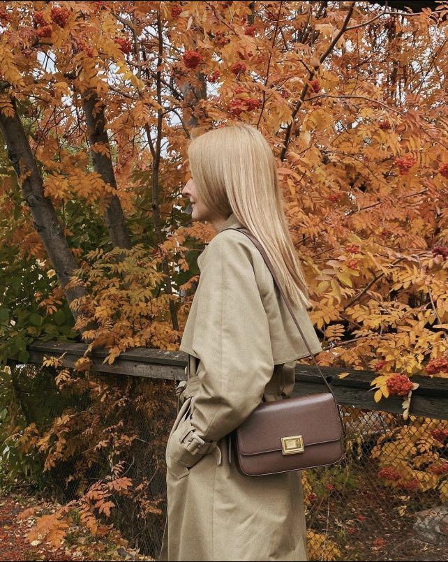 Book shaped messenger bag shop