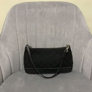 (Category: ) located in . Submitted by shopgalore. (Listing ID 1161382796, Image 1). Description: .