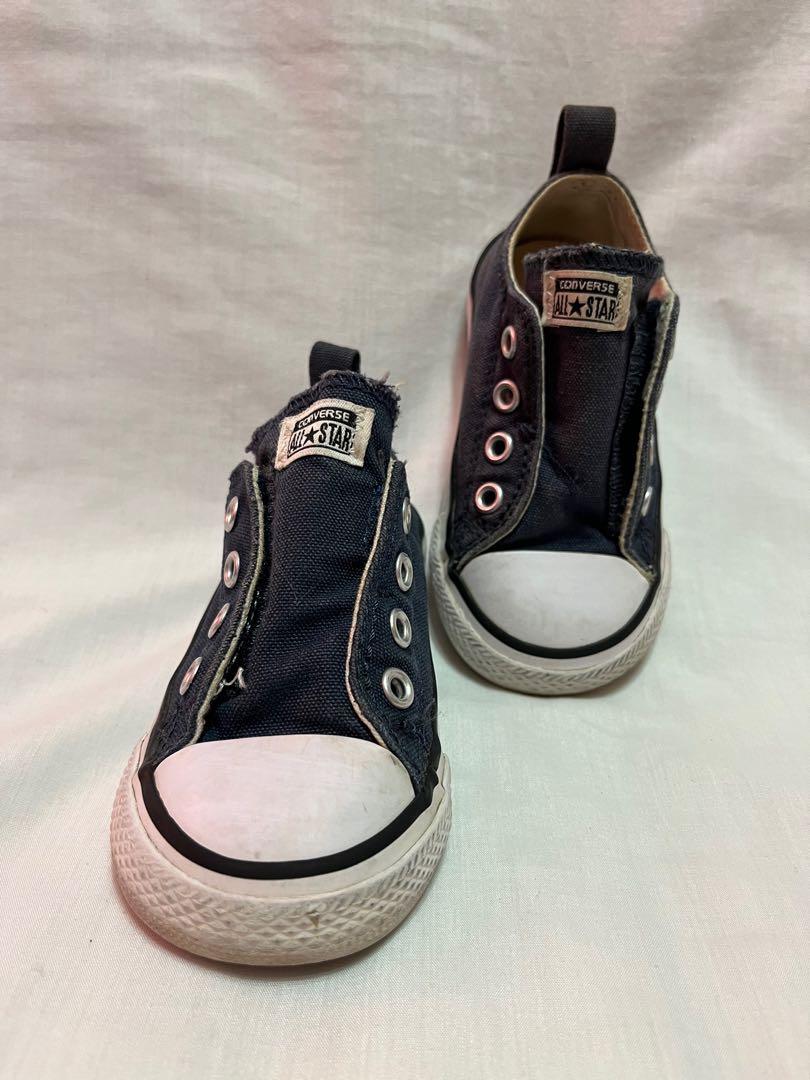 Kids converse without outlet laces