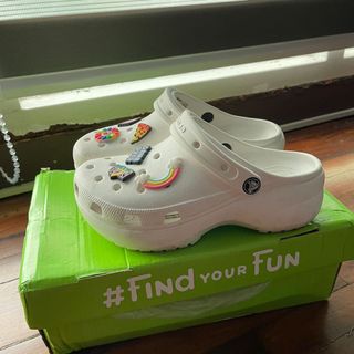 (Category: ) located in . Submitted by yuleyn (Listing ID 1161297073, Image 1). Description: .