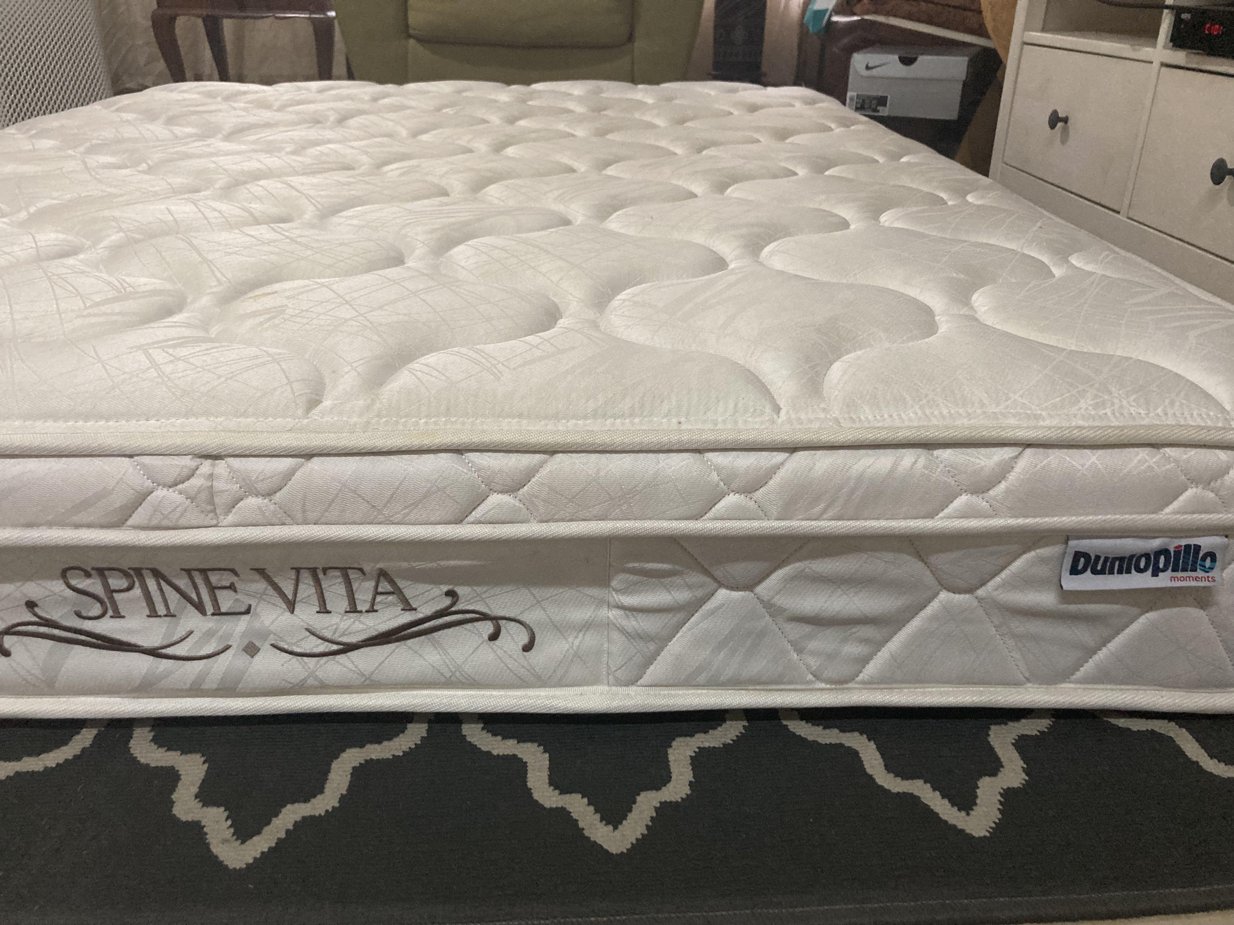 Dunlopillo Queen Size Mattress, Furniture & Home Living, Bedding