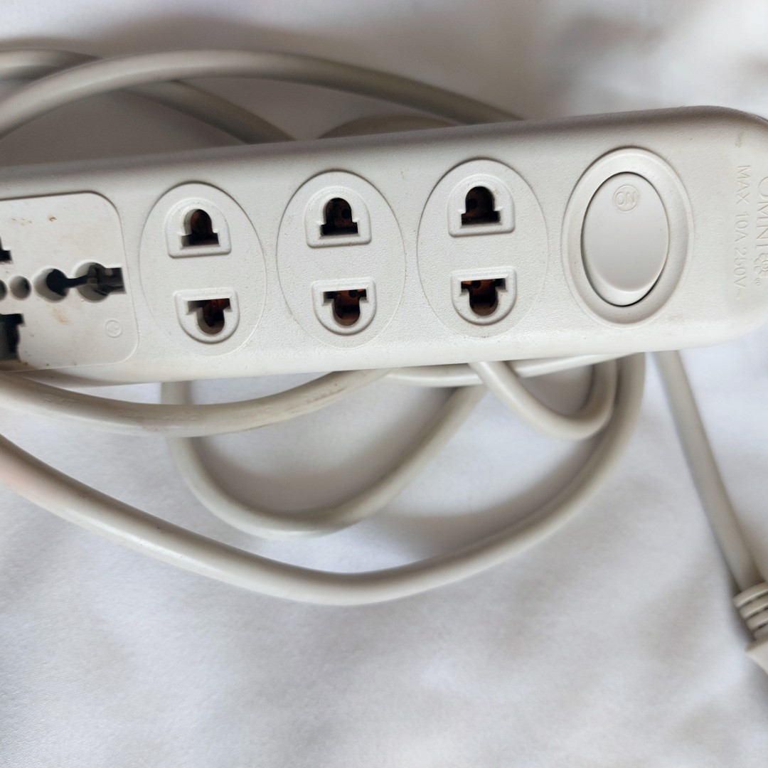 Extension cord, TV & Home Appliances, Electrical, Adaptors & Sockets on