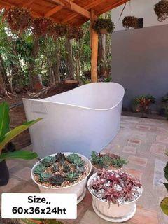 Galvanized metal bathtub