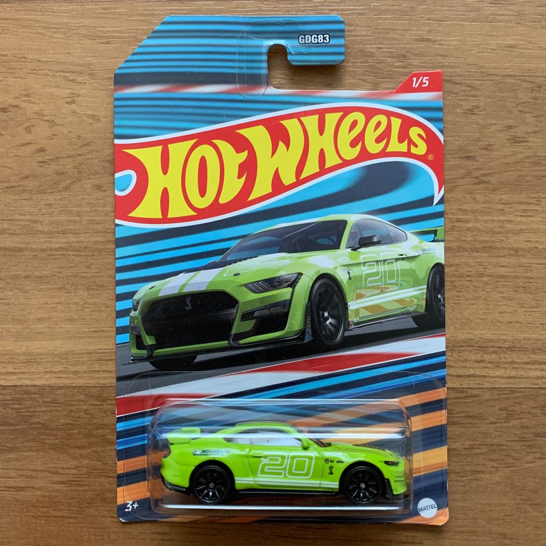 Hot Wheels Ford Mustang Shelby GT500 Racing Circuits, Hobbies & Toys