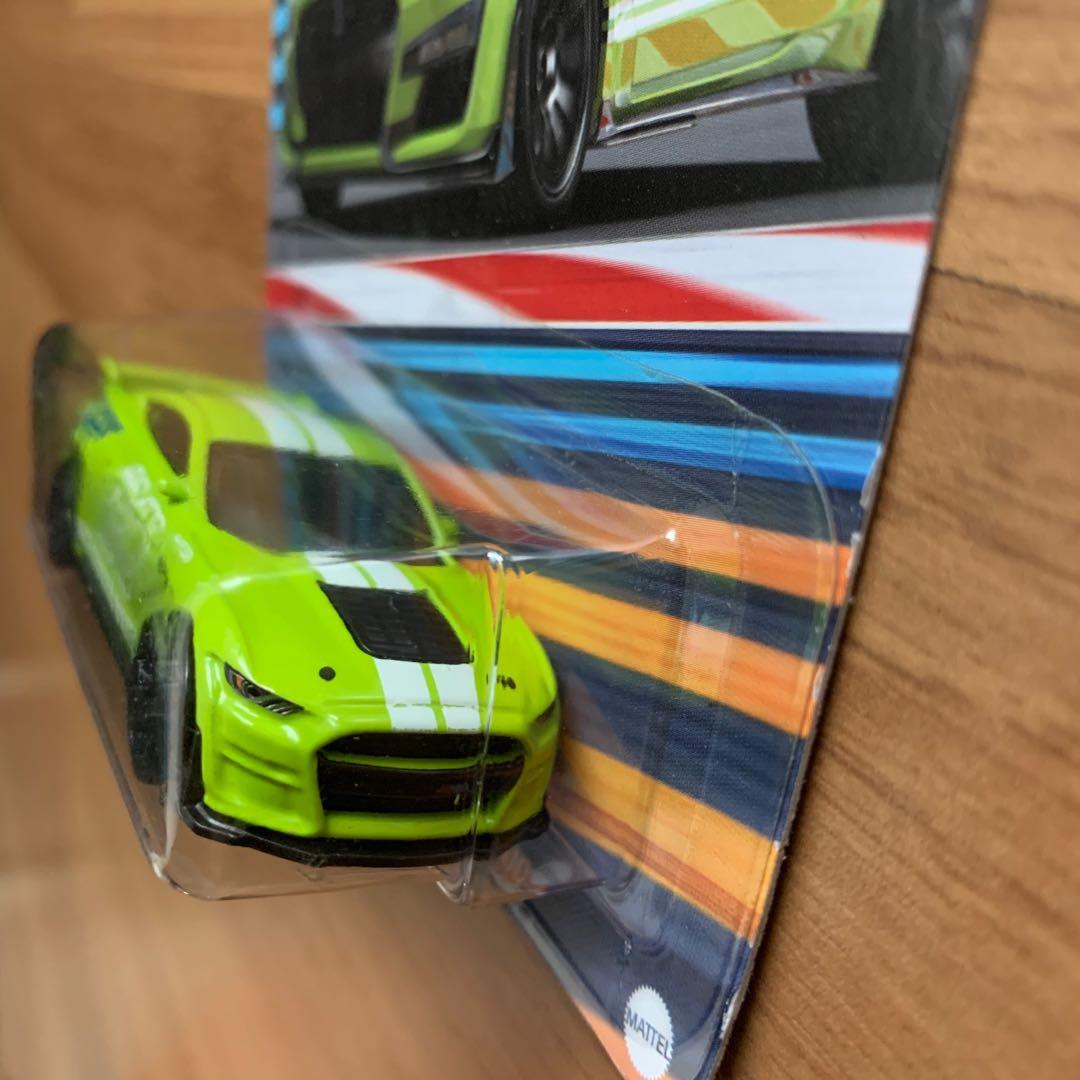 Hot Wheels Ford Mustang Shelby GT500 Racing Circuits, Hobbies & Toys