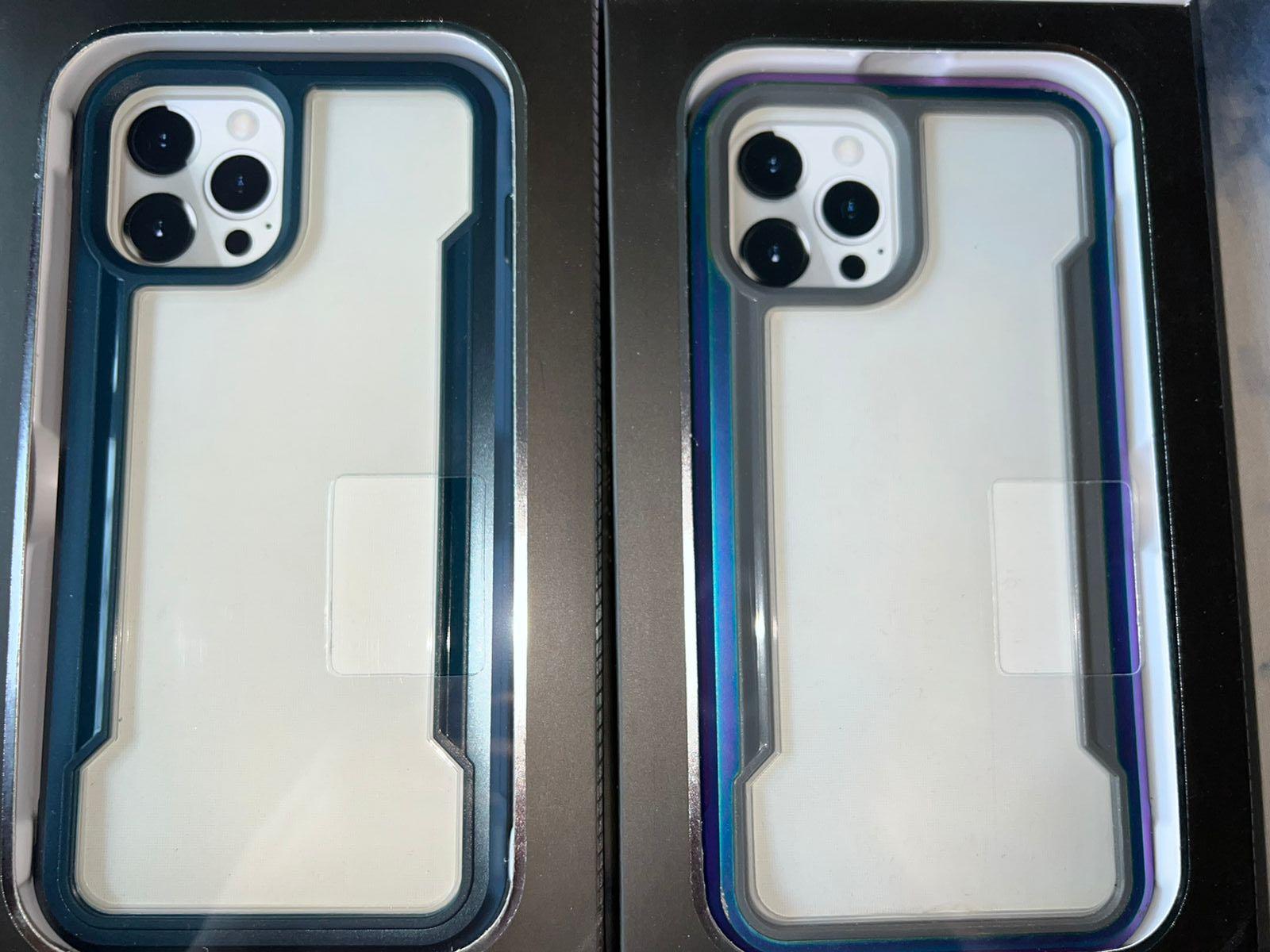 Iphone Casing (Category: Cases & Sleeves) located in Singapore. Submitted by tr3xxx (Listing ID 1161334740, Image 2). Description: One for $25 , two for $45. Only blue and rainbow , seldom used. .