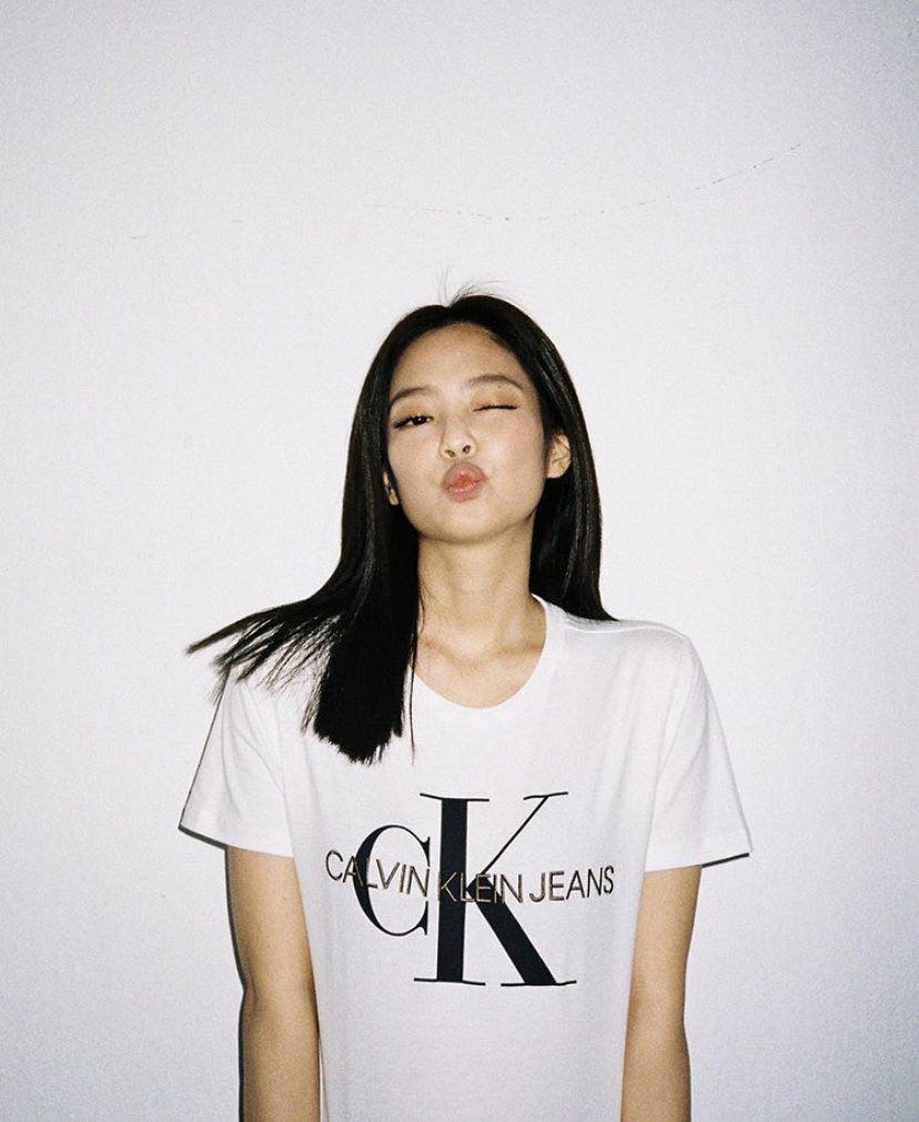 jennie vintage calvin klein tee 
