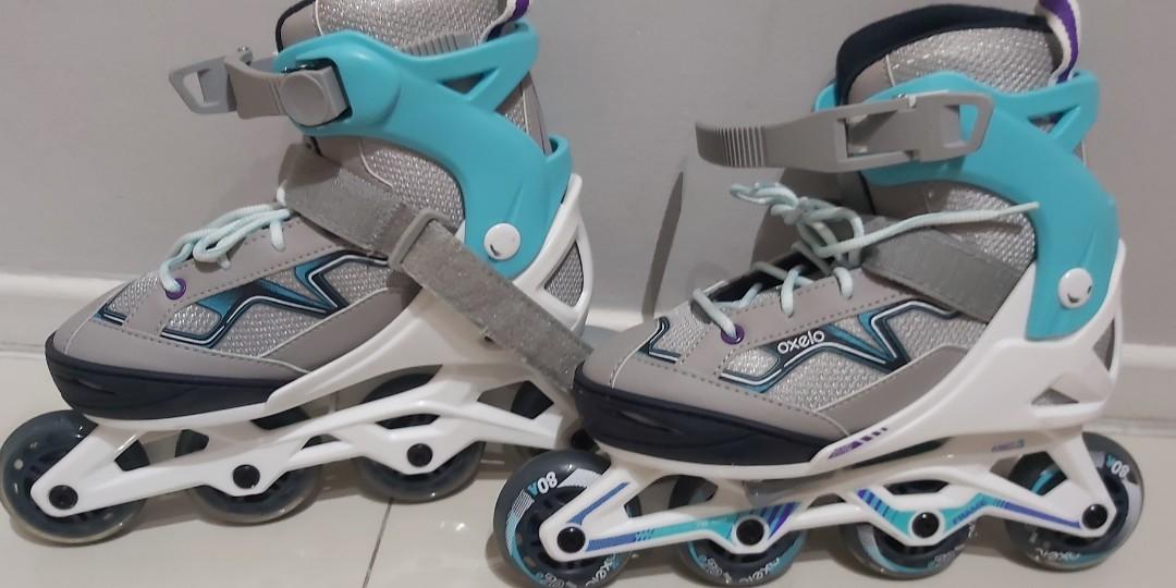 Kids OXELO rollerblade complete set for beginners. Helmet and safety