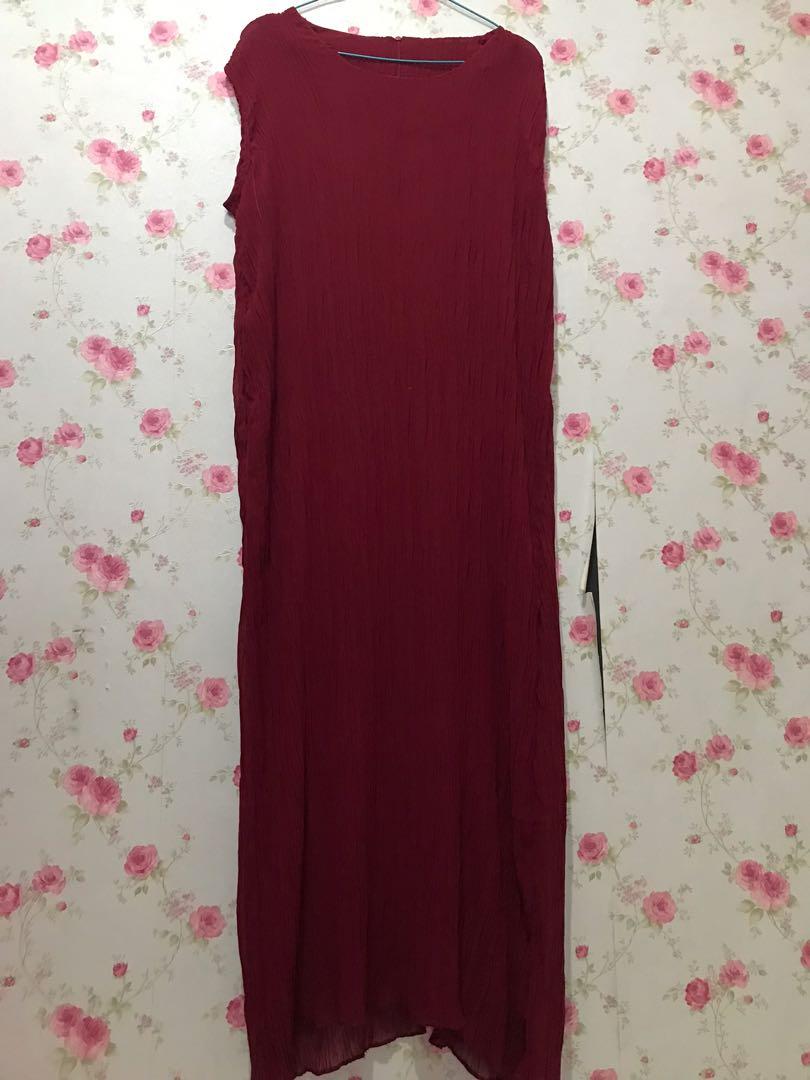 Long dress in maroon, Fesyen Wanita 