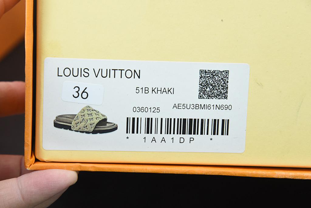 Louis Vuitton Pool Pillow Flat Comfort Mule Orange. Size 35.0