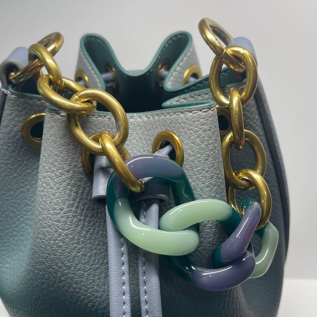 Chain handle bucket bag outlet