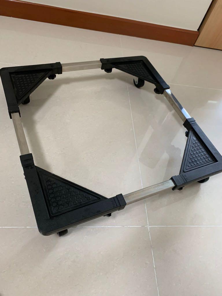 multifunctional movable type (Category: Home Improvement Tools & Accessories) located in Singapore. Submitted by leiennn (Listing ID 1161283973, Image 2). Description: new. never use before.