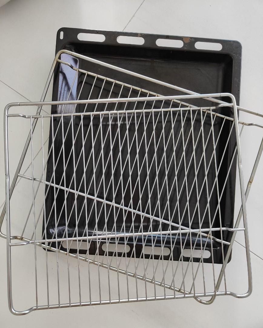 Oven tray and rack, Furniture & Home Living, Kitchenware & Tableware