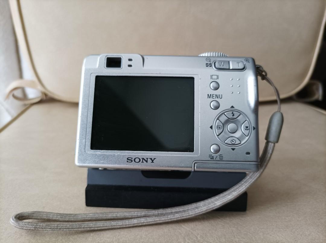 SONY CYBERSHOT DSC W7, Photography, Cameras on Carousell