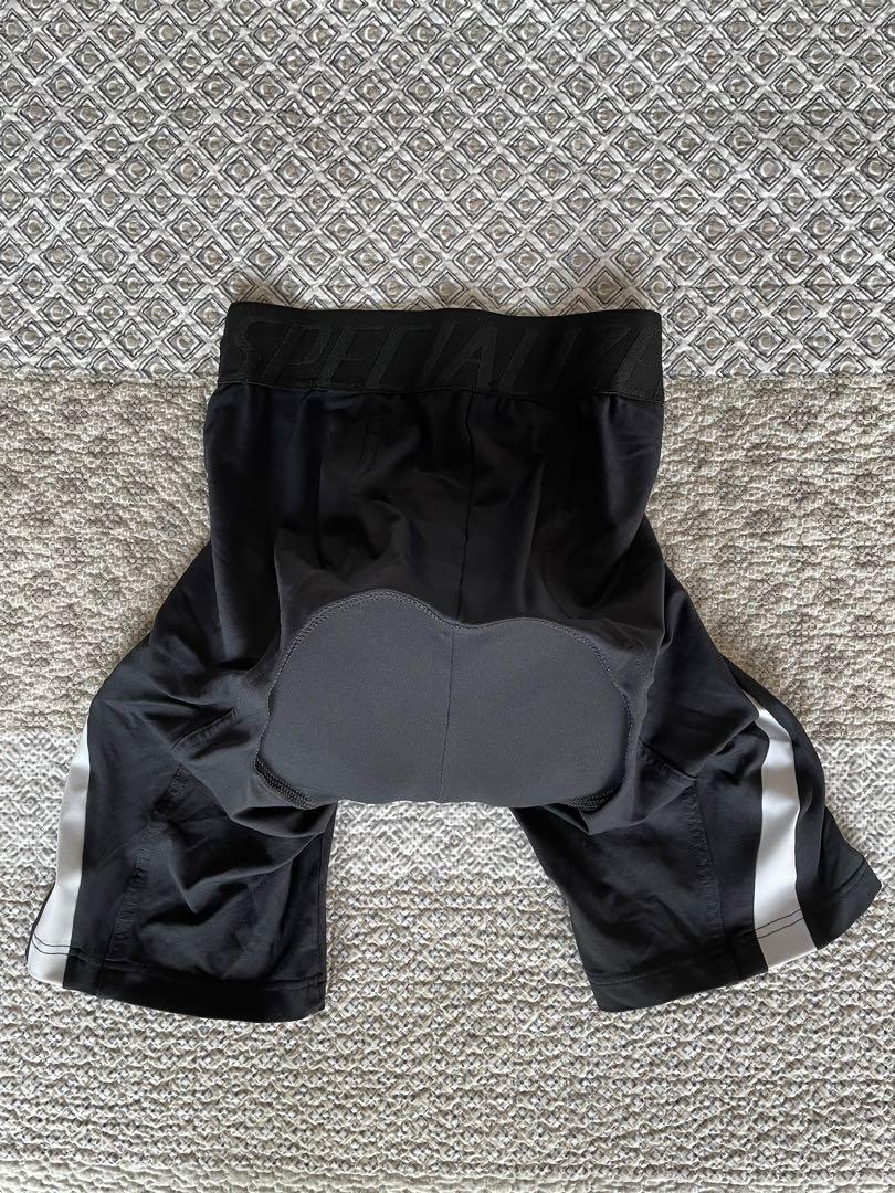 Specialised cycling shorts best sale