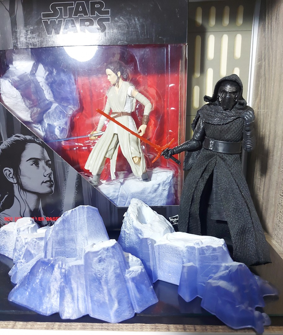 Star Wars 6 Black Series Rey & Kylo Starkiller Base