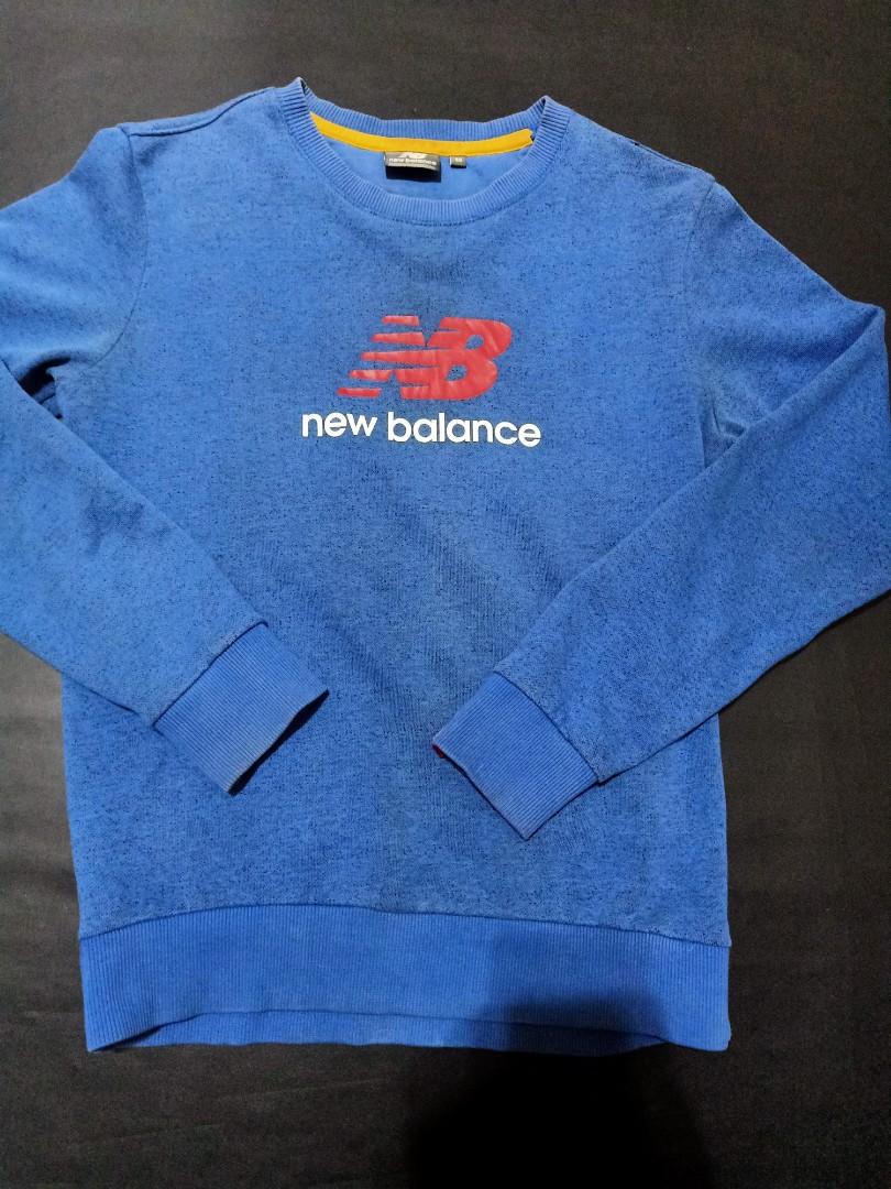 SWEATER NEW BALANCE ORIGINAL PRELOVED SIZE S FIT M NEW BALANCE CREWNECK
