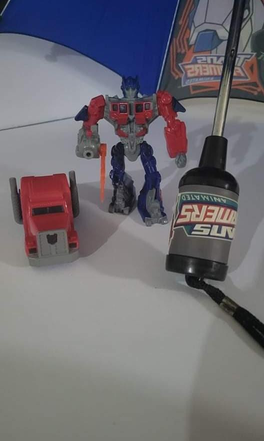 Transformers Hasbro Original Kid's Umbrella, Book and Toys (US Mcdo