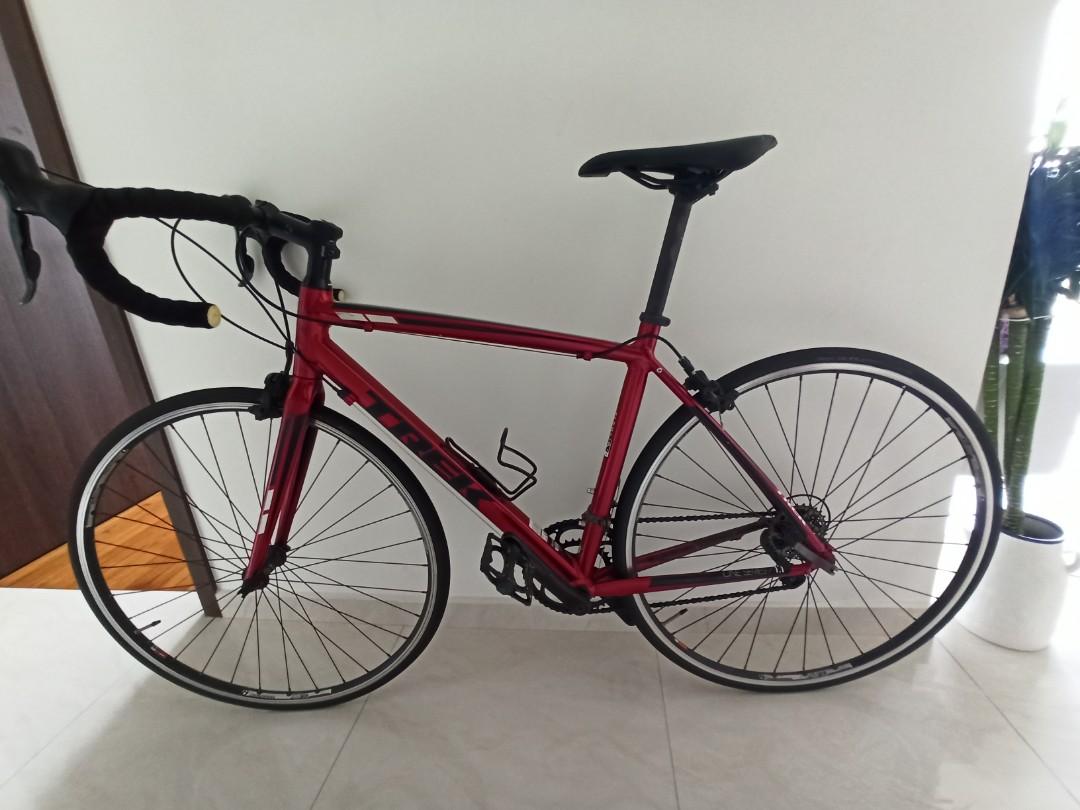 Trek 1.1 road bike, Sports Equipment 
