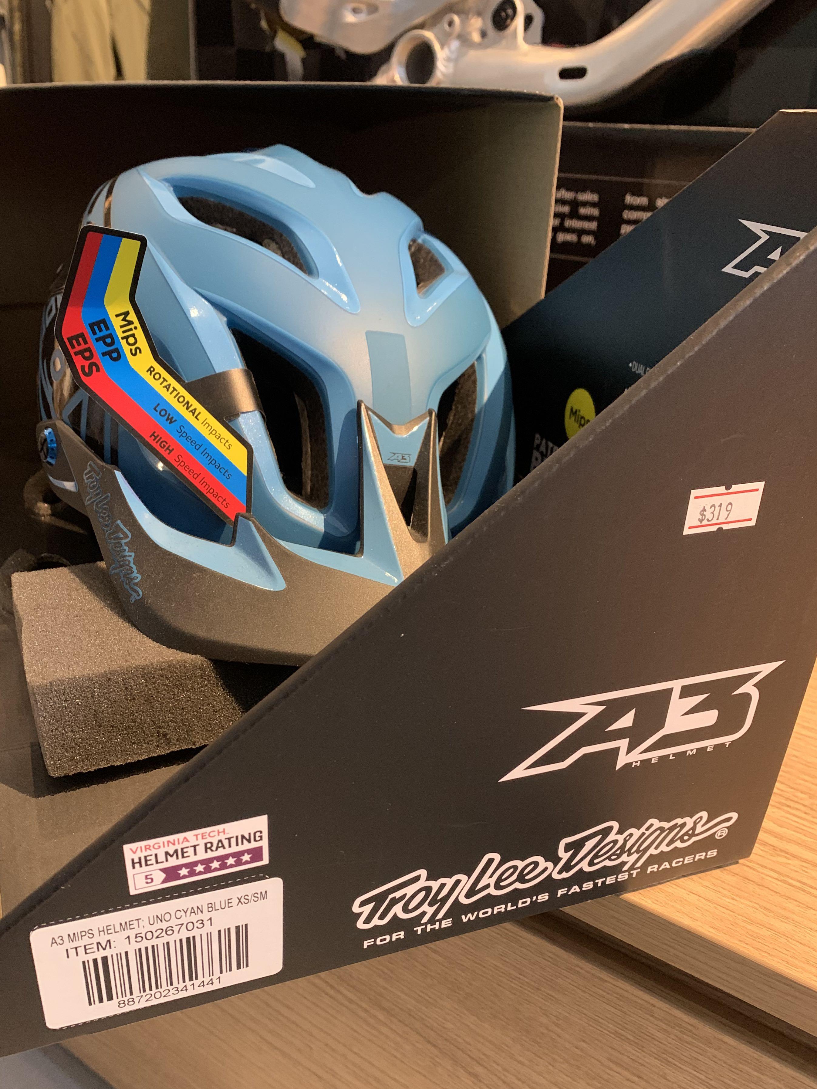 Brand New Troy Lee Designs A3 helmet, Sports Equipment, Bicycles
