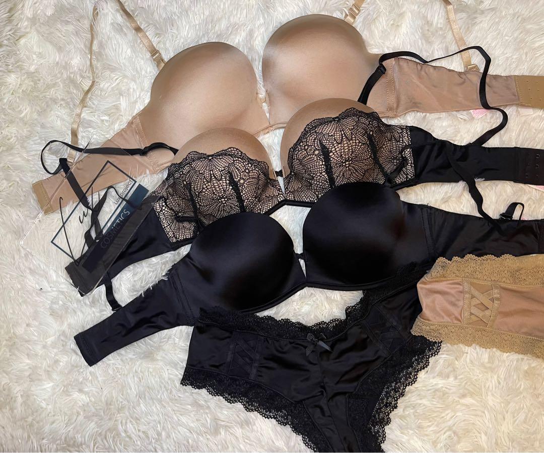 Victoria's Secret Pink Push-Up Pigeonnant Bra Set, Women's Fashion, Tops,  Other Tops on Carousell