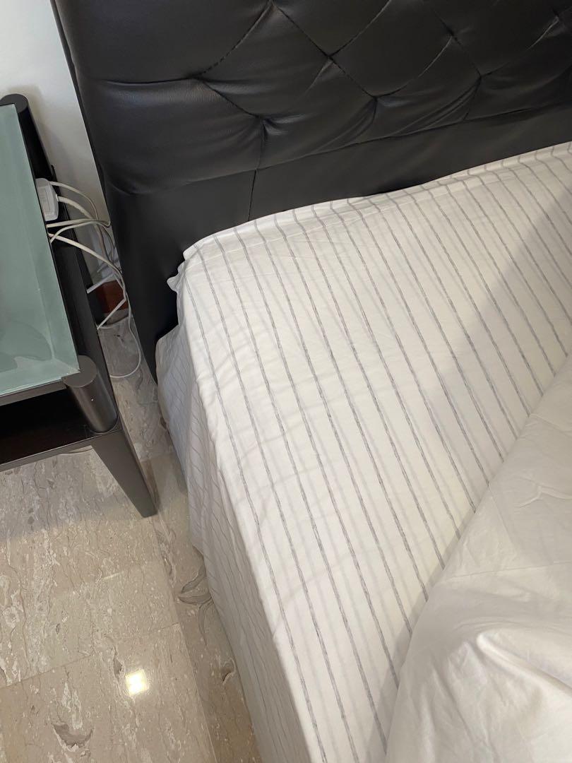 West Elm Sheet & Duvet Set, Furniture & Home Living, Bedding & Towels