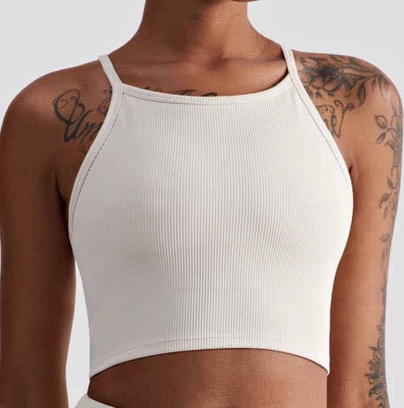 White yoga crop top outlet