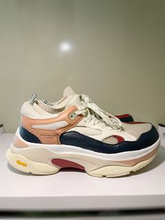 （分類：）位於 。 由 ceci1129 提交（商品編號 1161526987，圖片 1）。簡介： 。