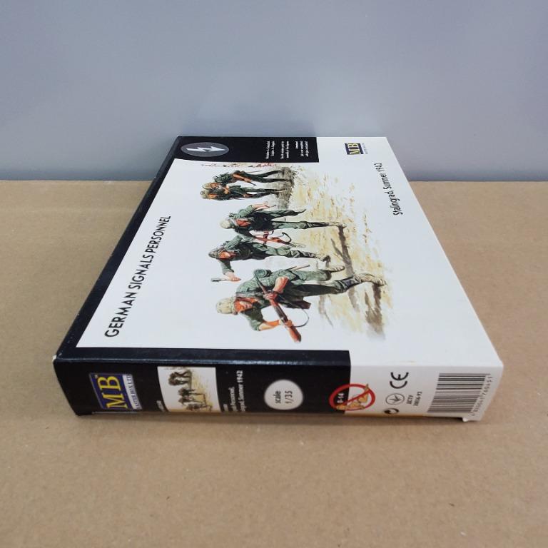 Master Box Model Kit Master Box German Signals Personnel Stalingrad ...