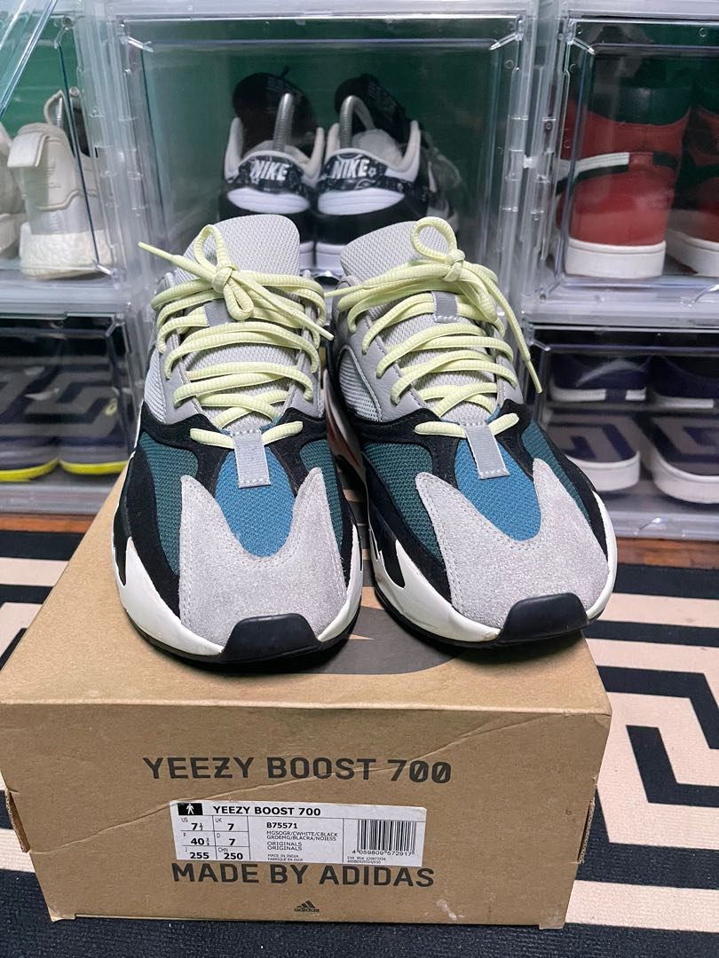 Adidas yeezy 700