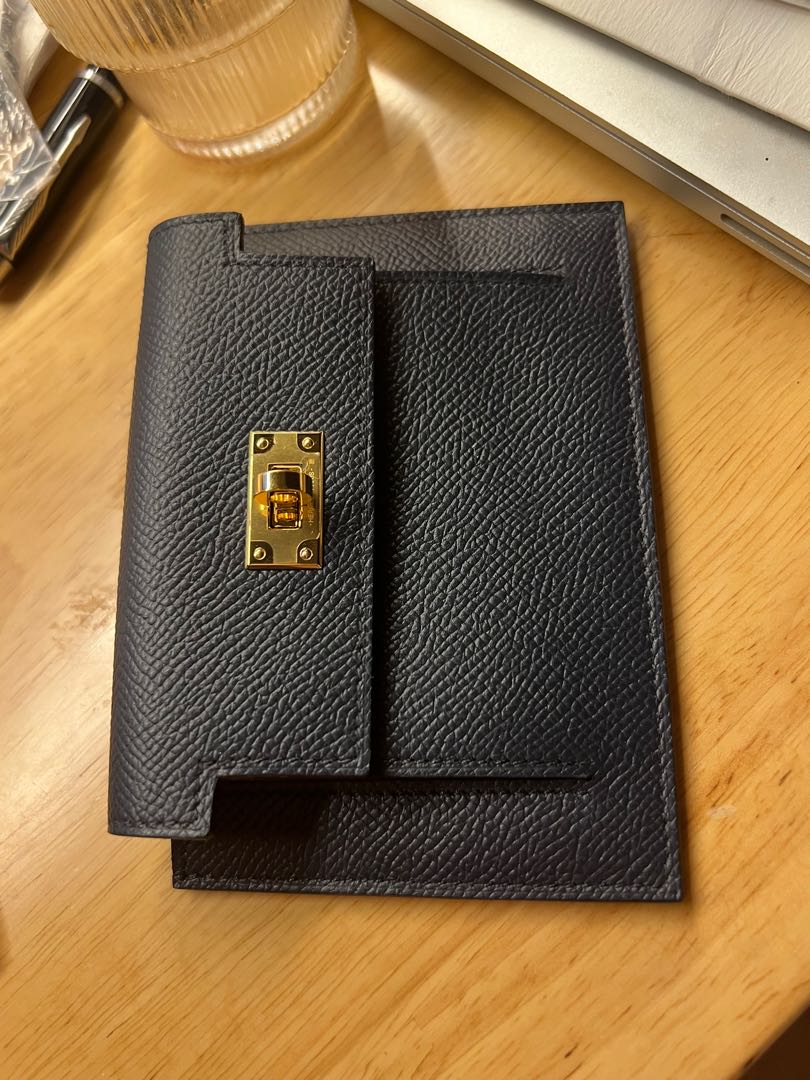 Authentic Hermes Kelly pocket to go card holder, Women's Fashion, Bags
