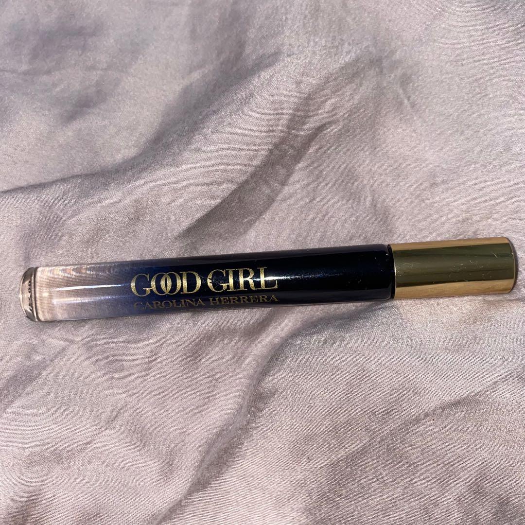 Carolina herrera new arrivals rollerball perfume