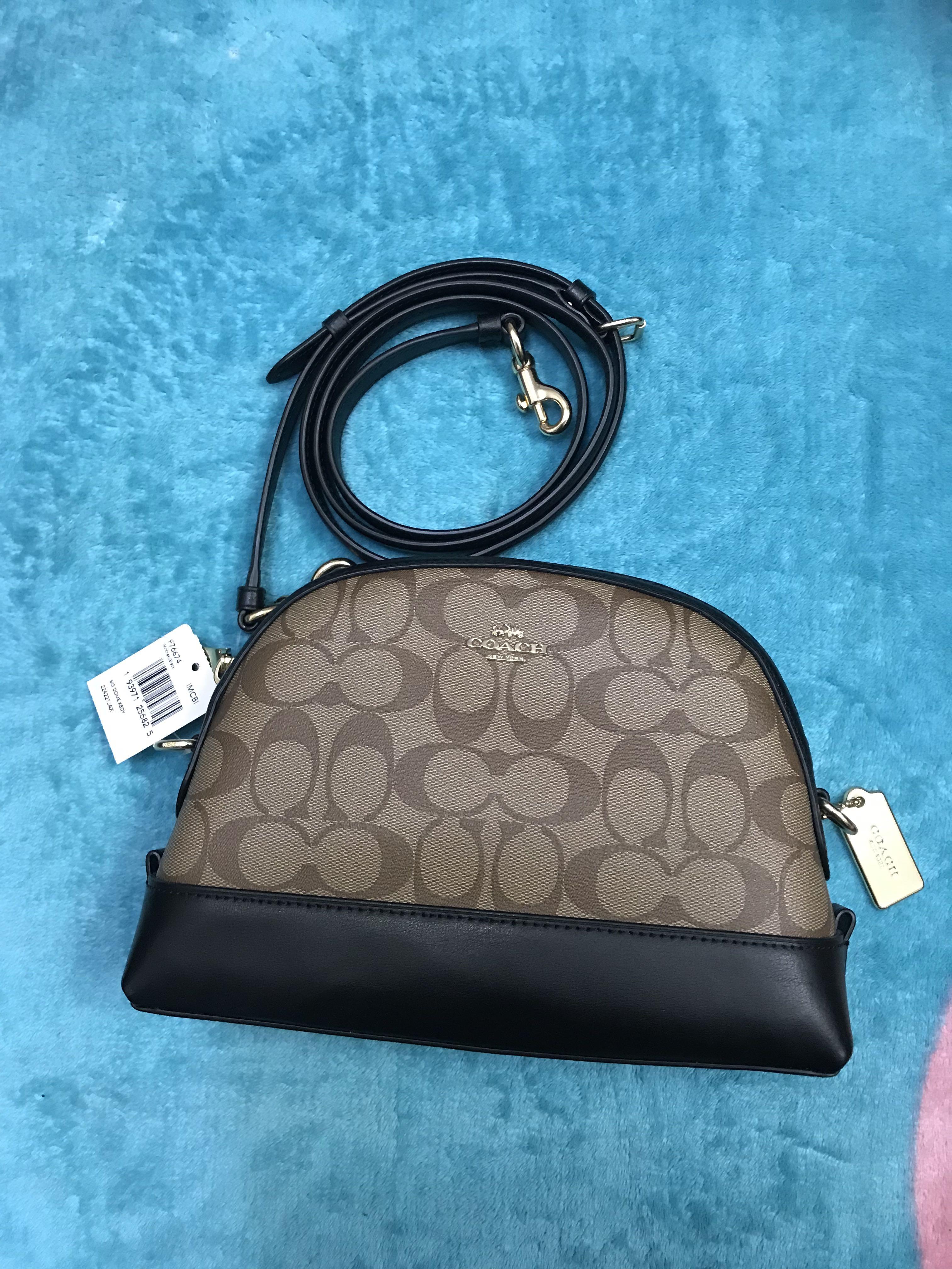 Coach dome crossbody hotsell in signature canvas