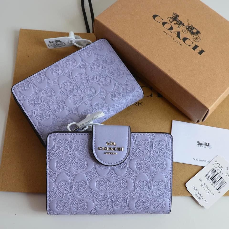 AUTHENTIC COACH MEDIUM CORNER ZIP WALLET IN SIGNATURE CANVAS, Women's  Fashion, Bags & Wallets, Clutches on Carousell