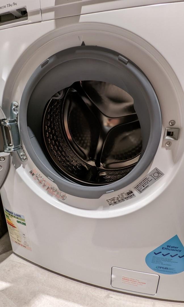 Electrolux EWW12746 2in1 Washer Dryer (Front Load), TV & Home