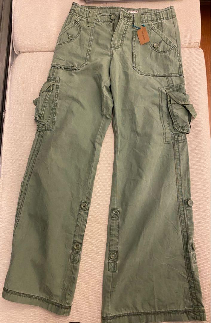GAP green cargo pants Women s Fashion Bottoms Other Bottoms on Carousell