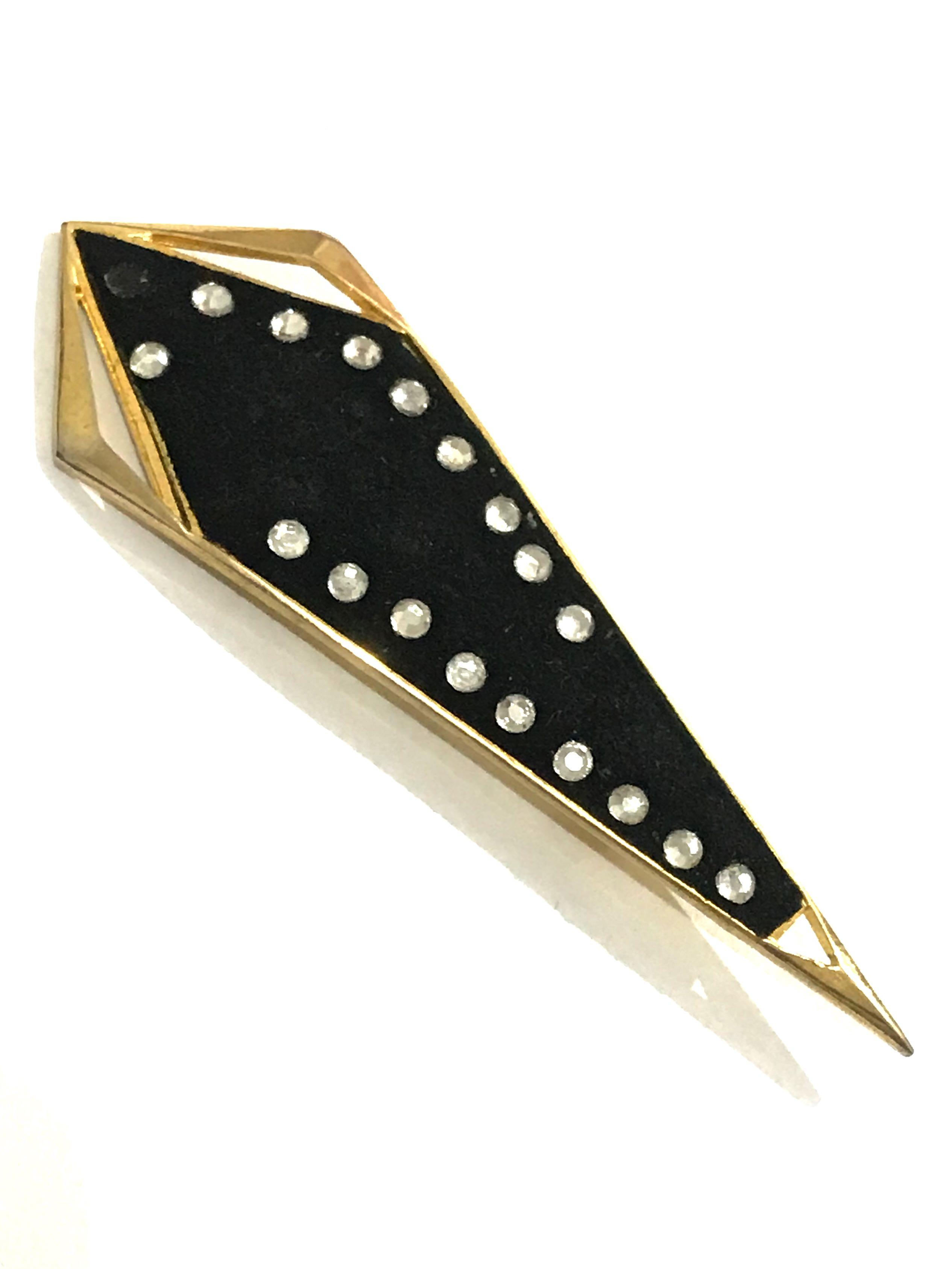 Vintage Gold Tone Brooch with Markings, Women's Fashion, Jewelry