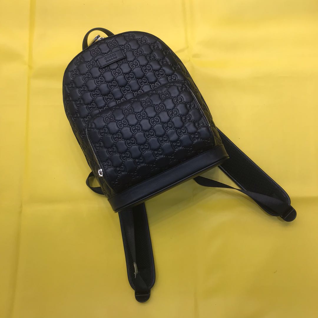 Gucci backpack, Fesyen Wanita, Tas & Dompet di Carousell