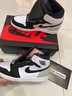 Nike Air Jordan 1 Stage Haze Grey, Men's Fashion, Footwear, Sneakers on  Carousell