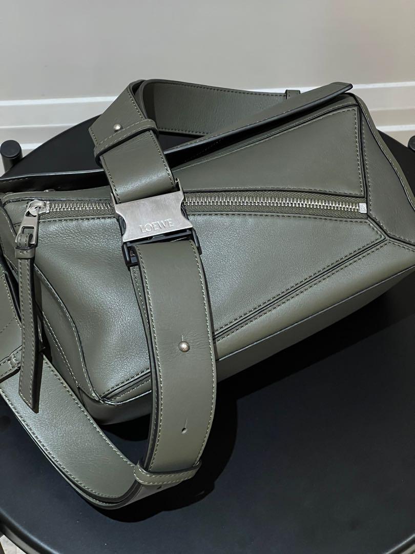 Loewe deals puzzle sling