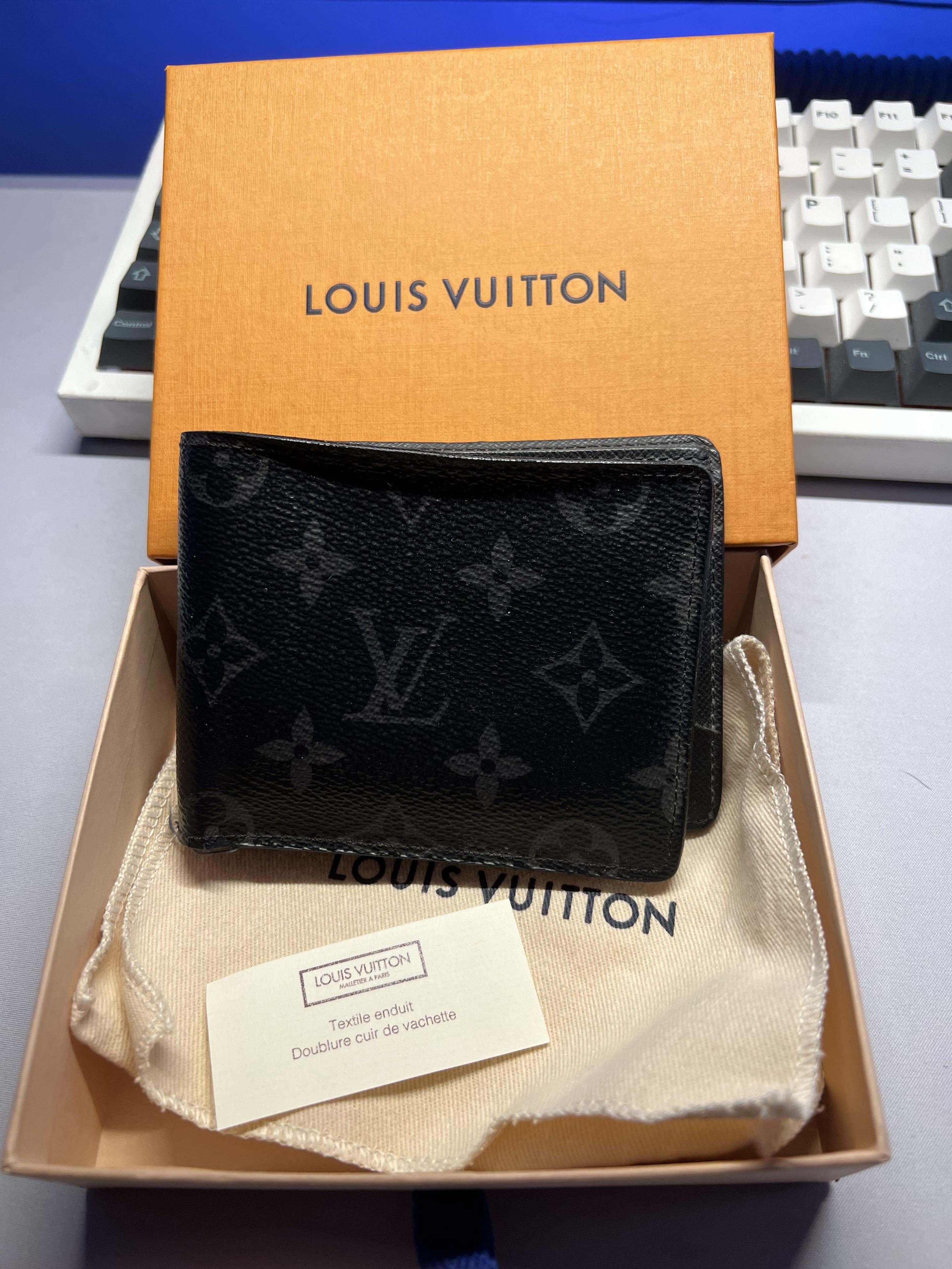 Authentic LV Louis Vuitton wallet Hot stamping Initials MAJ, Men's Fashion,  Watches & Accessories, Wallets & Card Holders on Carousell