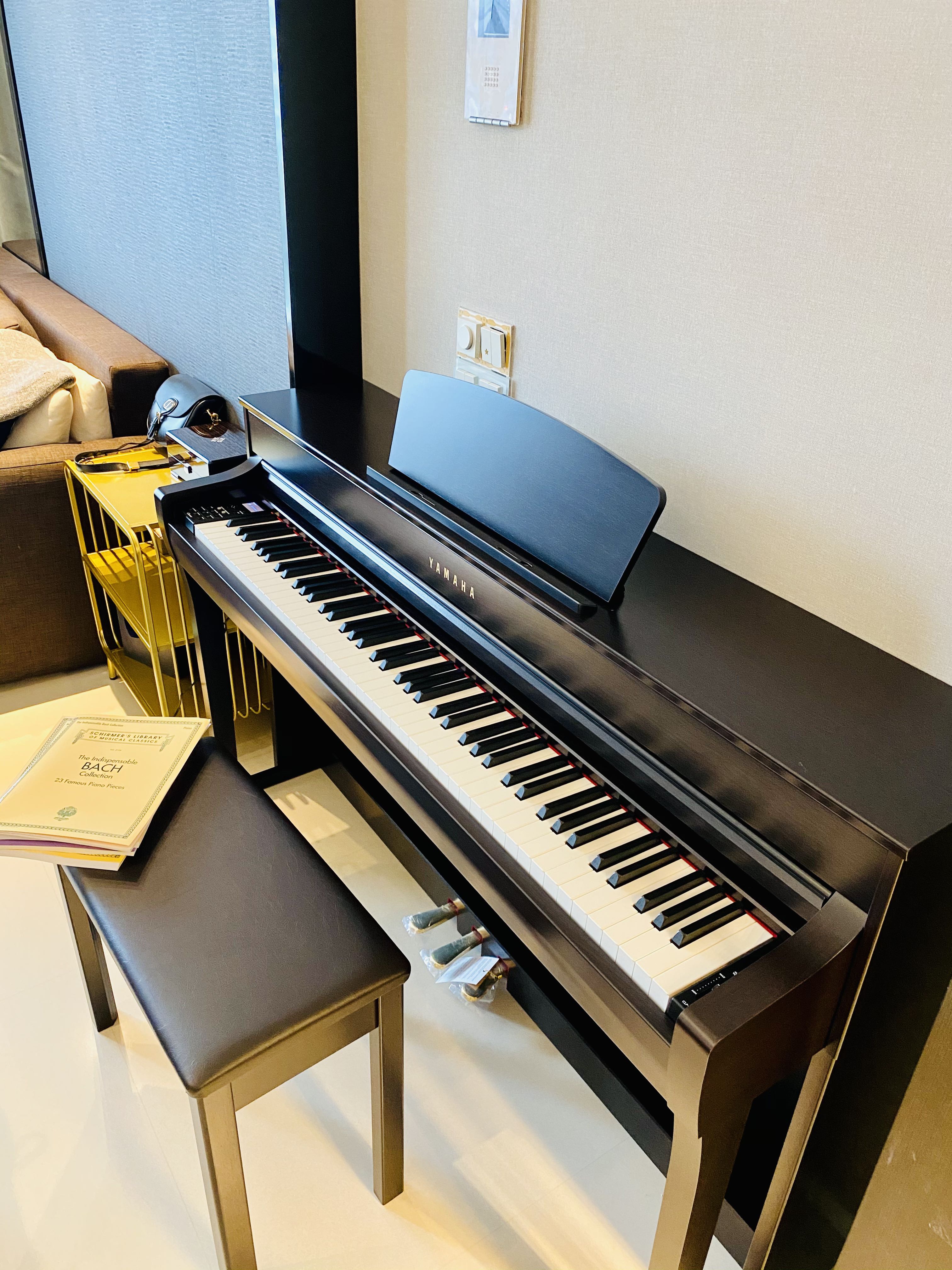 New Yamaha Clavinova CLP 735 Rosewood