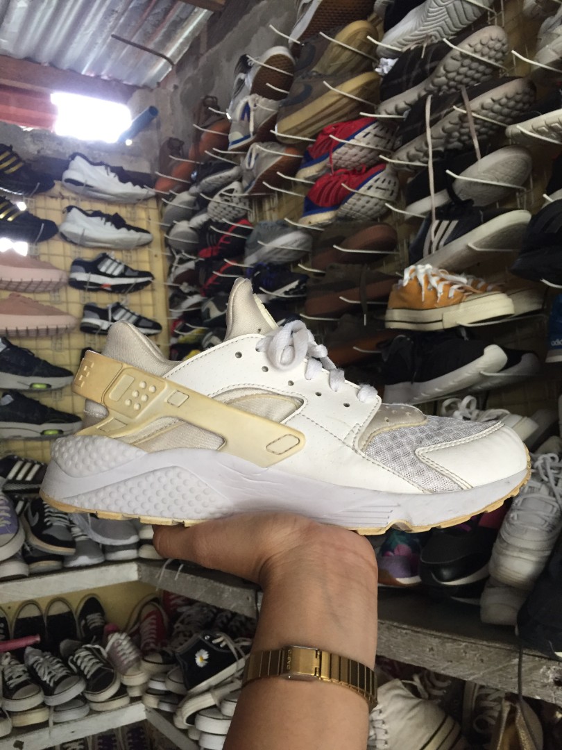 Nike Air Huarache, Men's Fashion, Footwear, Sneakers on Carousell