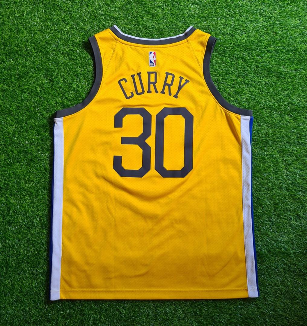 NIKE GSW STEPHEN CURRY EARNED EDITION SWINGMAN JERSEY Men s