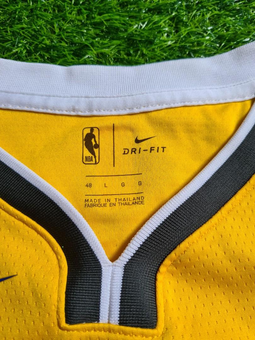 NIKE GSW STEPHEN CURRY EARNED EDITION SWINGMAN JERSEY Men s