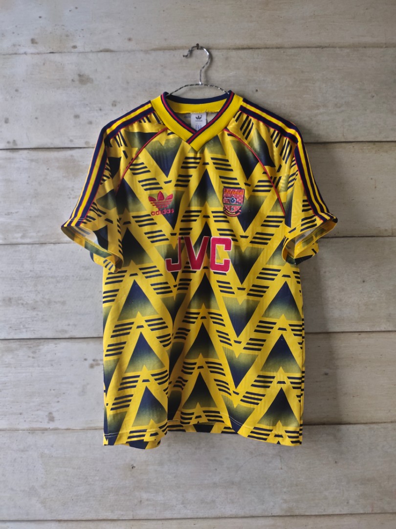 Original ARSENAL 1992 Away (Bruised 