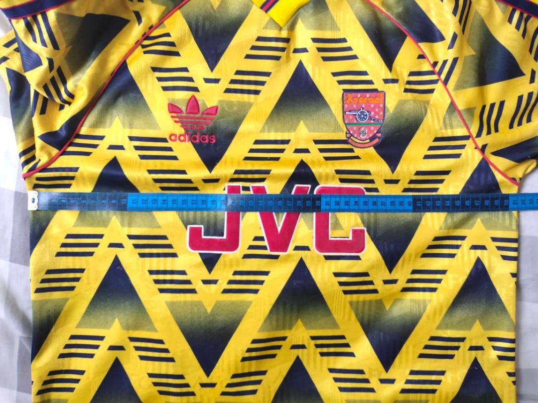 Original ARSENAL 1992 Away (Bruised 