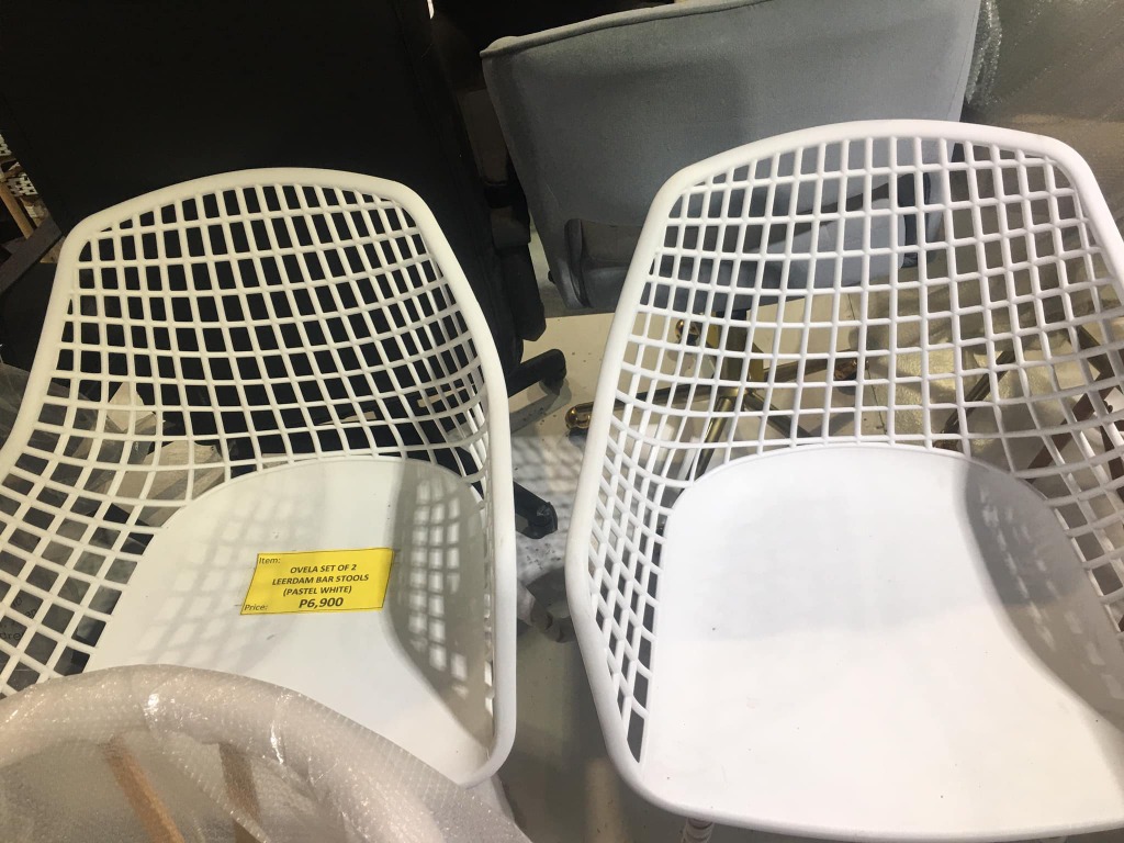 Ovela Set of 2 Leerdam Bar Stools, Furniture & Home Living, Furniture